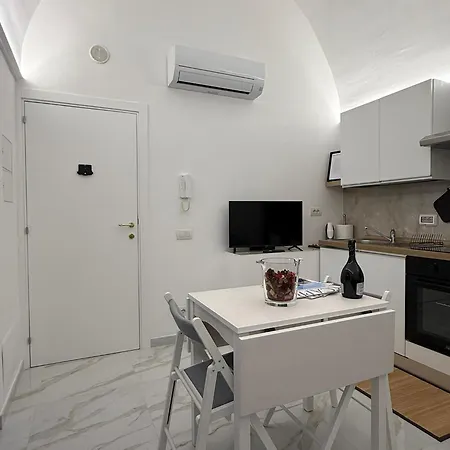 Terry's Apartament Capri